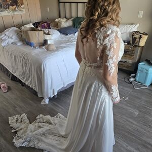 Allure White Lace Wedding Dress